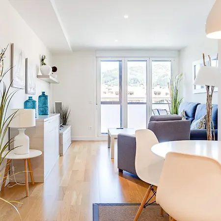 Precioso Apartamento En Zona Residencial En