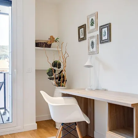 Precioso Apartamento En Zona Residencial En